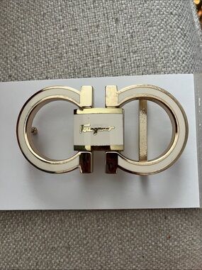 Men’s Salvatore Ferragamo Gold and White Double Gancini Belt Buckle